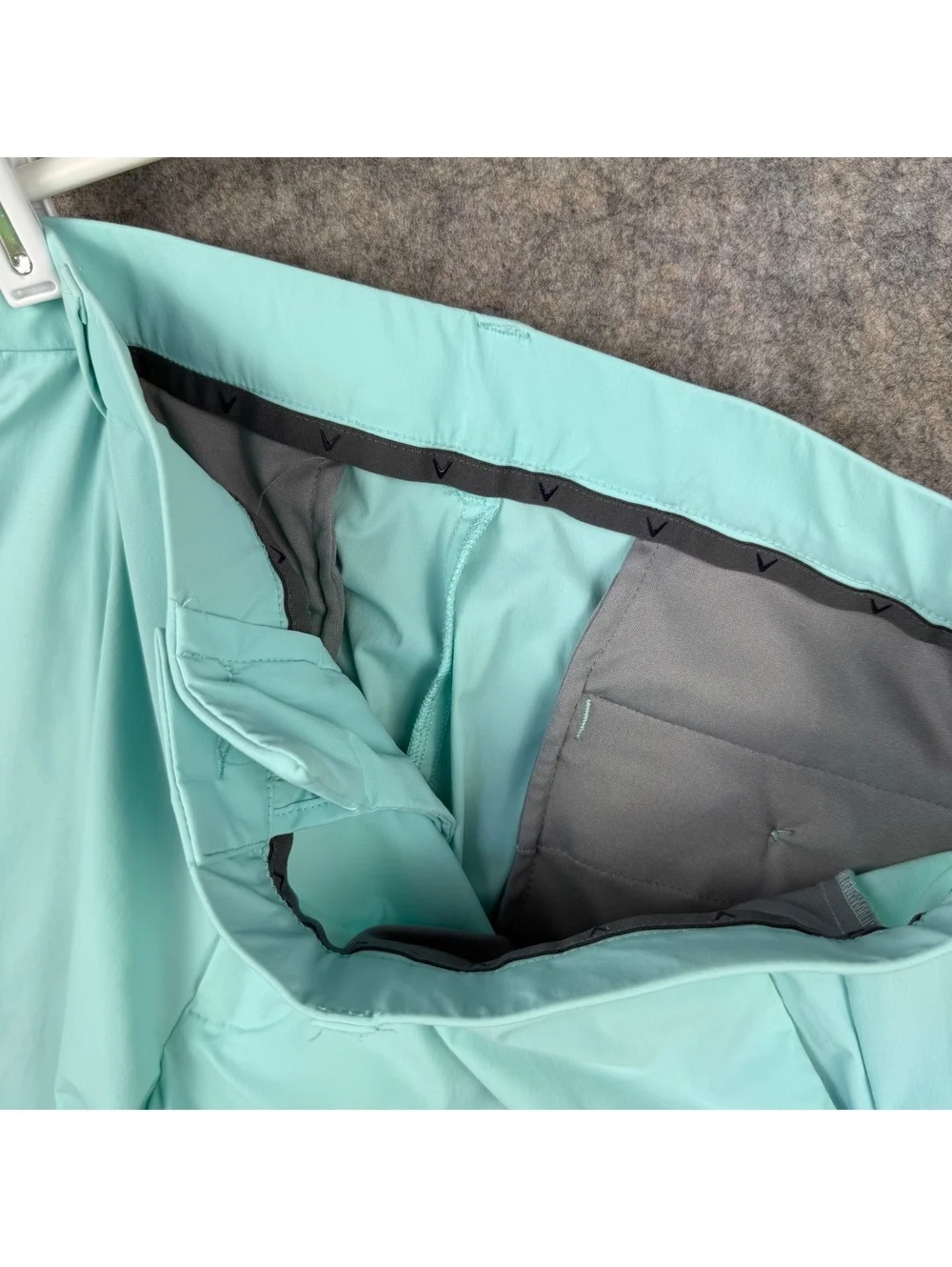 Callaway Golf Flat Front Chino Shorts Mint Green Men Size 38 9” 785